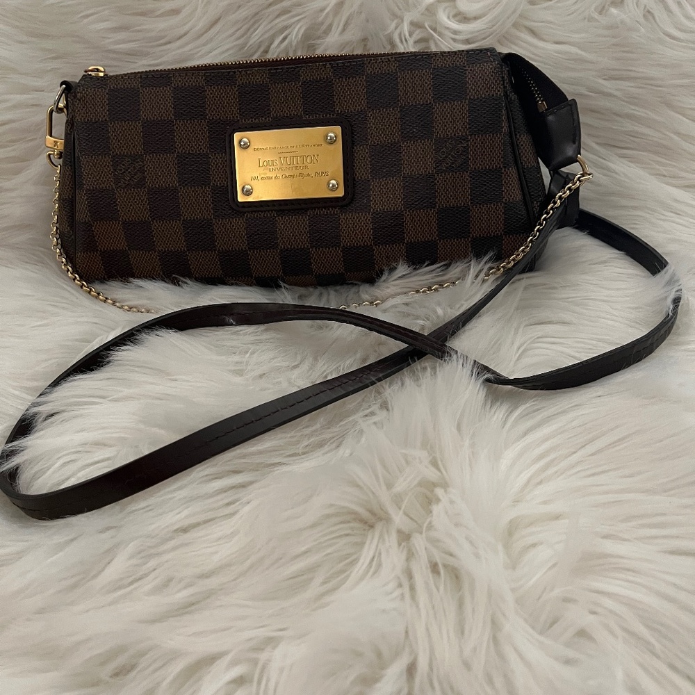 Louis Vuitton Damier ebene Ava clutch